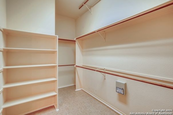 Interior, Walk-in Closets