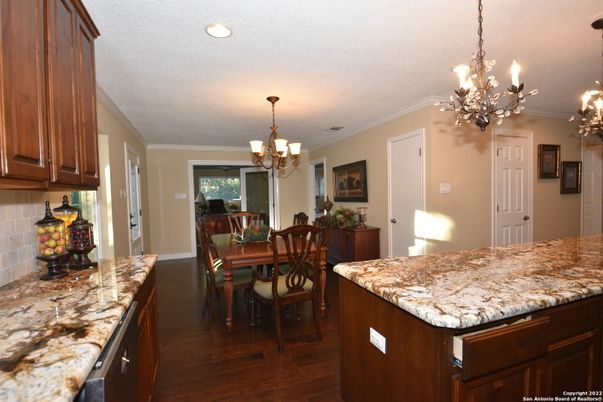 Chandelier, Dining room, Interior, Kitchen, Recessed Lighting, Wood Texture Flooring