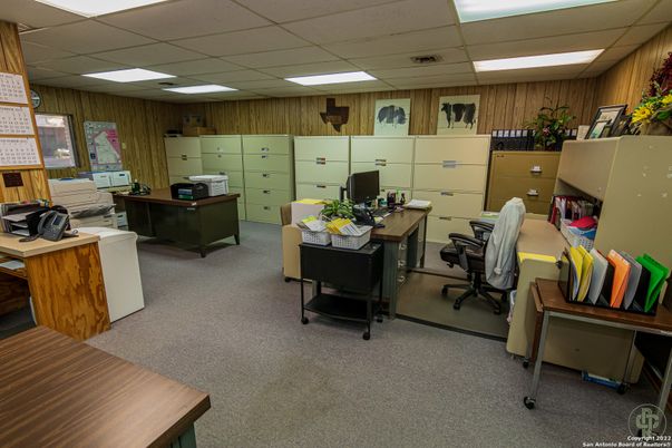 Home Office, Interior, Recessed Lighting, Wooden Walls