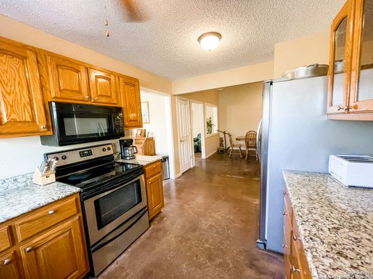 Dining room, Interior, Kitchen, Stainless Steel Appliances