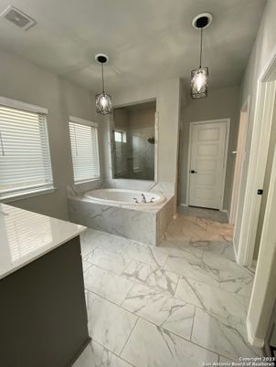 Bathroom, Interior, Marble, Pendant Lights