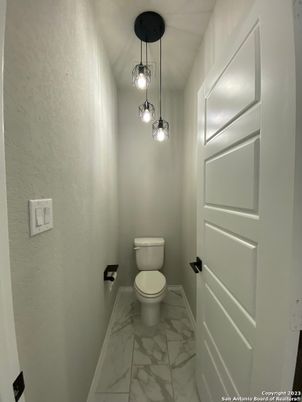 Bathroom, Interior, Marble, Pendant Lights