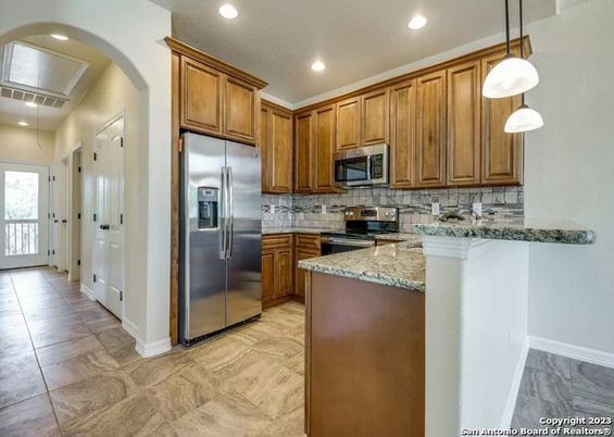 Interior, Kitchen, Pendant Lights, Recessed Lighting, Stainless Steel Appliances