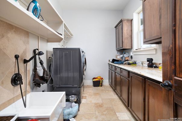 Interior, Washer