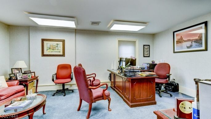 Home Office, Interior