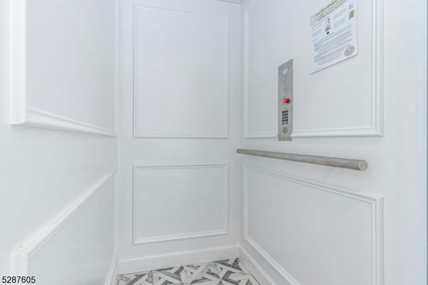 Elevator, Interior