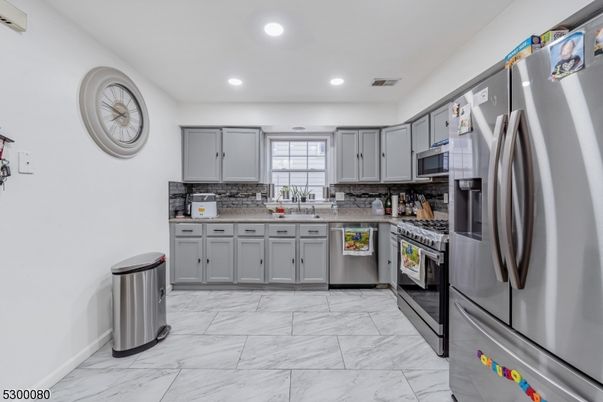 Interior, Kitchen, Marble, Recessed Lighting, Stainless Steel Appliances