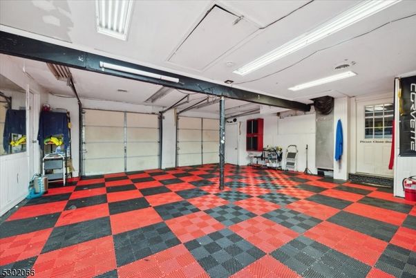 Garage, Interior, Recessed Lighting