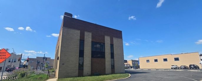 Exterior, Facade, Brick Facade, Modern