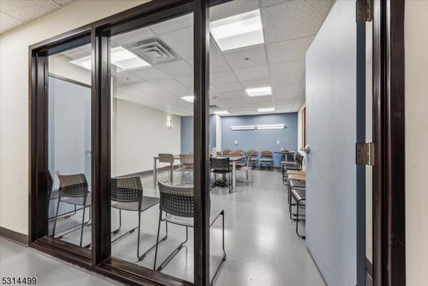 Dining room, Interior, Recessed Lighting