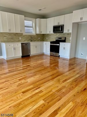 Interior, Kitchen, Stainless Steel Appliances, Wood Texture Flooring