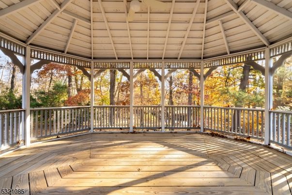 Exterior, Wood Texture Flooring