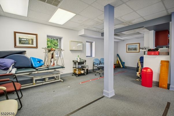 Fitness Equipment, Interior, Recessed Lighting
