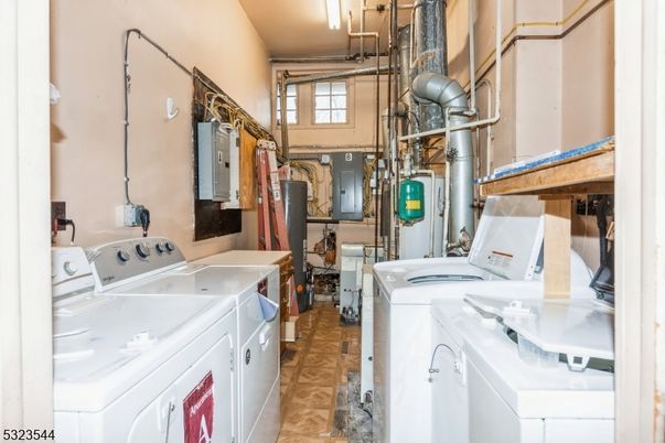 Interior, Washer