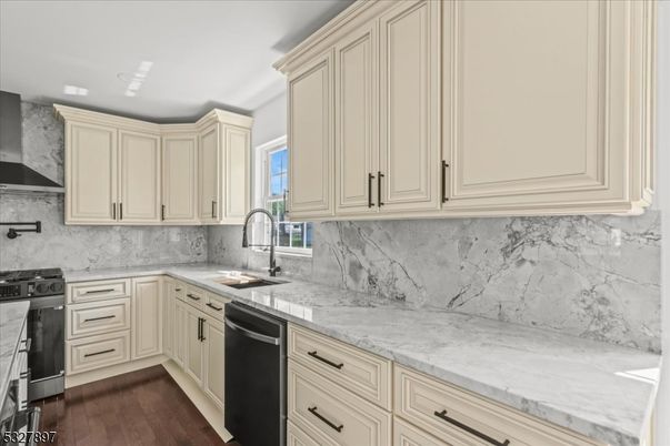 Interior, Kitchen, Marble Walls, Recessed Lighting, Wood Texture Flooring