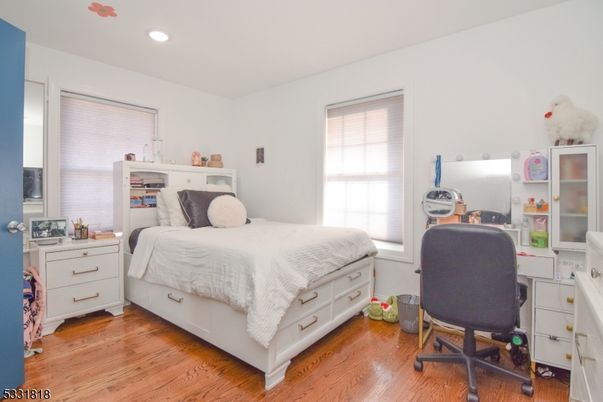 Bedroom, Home Office, Interior, Recessed Lighting, Wood Texture Flooring
