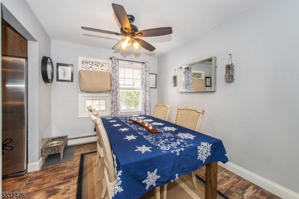 Dining room, Interior, Wood Texture Flooring