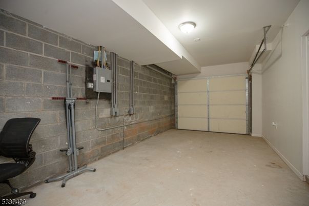 Garage, Interior, Stone Walls