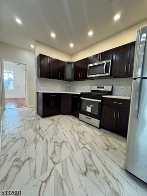 Interior, Kitchen, Marble, Recessed Lighting, Stainless Steel Appliances