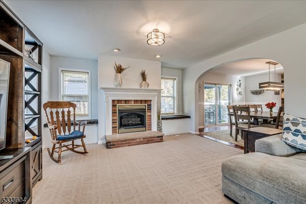 Dining room, Fireplace, Interior, Pendant Lights, Recessed Lighting
