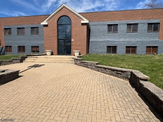 Exterior, Facade, Brick Facade, Brick Traditional