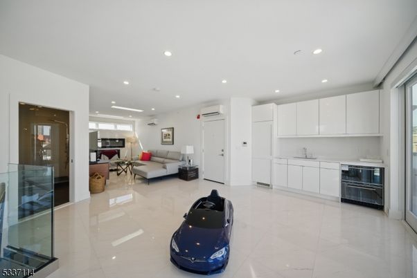 Interior, Kitchen, Living room, Recessed Lighting