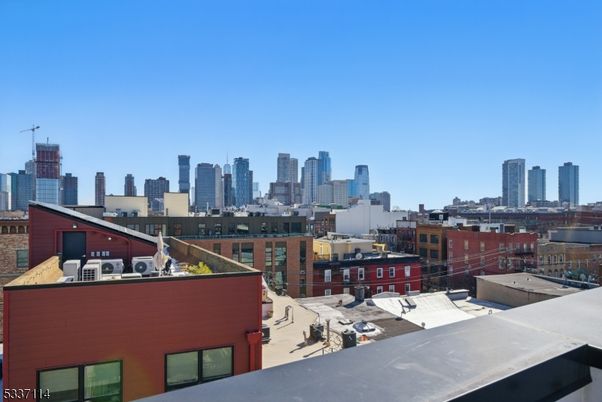 Exterior, Other, Skyline