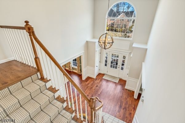 Chandelier, Interior, Wood Texture Flooring
