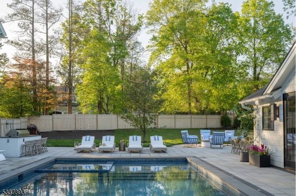 Backyard, Exterior, Pool