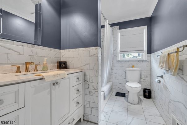 Bathroom, Interior, Marble, Marble Walls