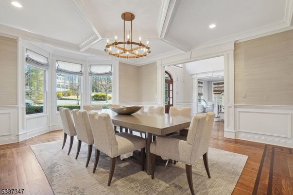 Chandelier, Dining room, Interior, Recessed Lighting, Wood Texture Flooring