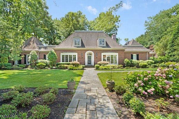 Exterior, Facade, Brick Facade, French Provincial