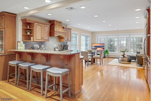 Dining room, Interior, Kitchen, Living room, Recessed Lighting, Wood Texture Flooring