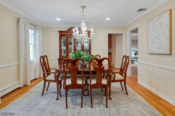 Chandelier, Dining room, Interior, Recessed Lighting, Wood Texture Flooring