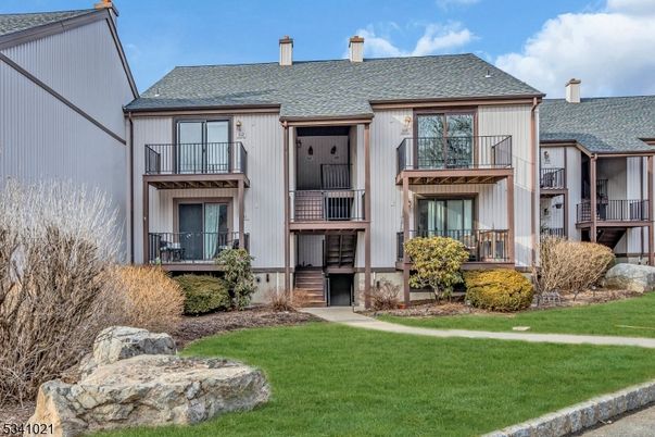Backyard, Exterior, Facade, French Provincial