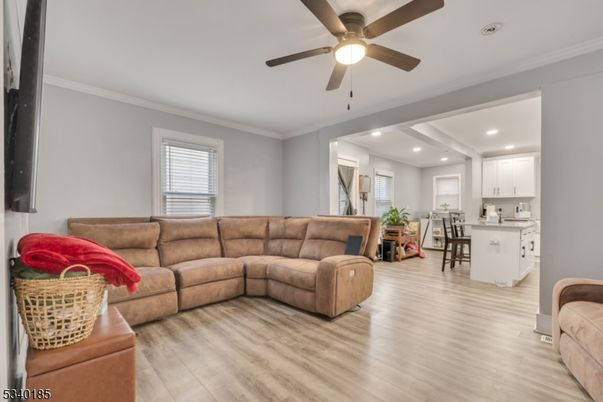 Interior, Kitchen, Living room, Recessed Lighting, Wood Texture Flooring
