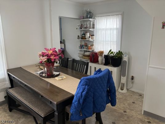 Dining room, Interior