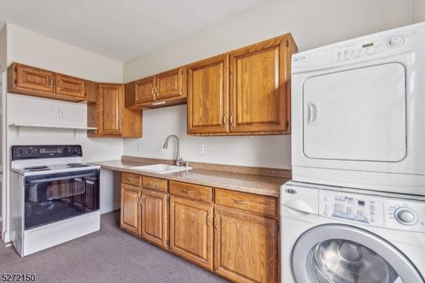 Interior, Kitchen, Washer