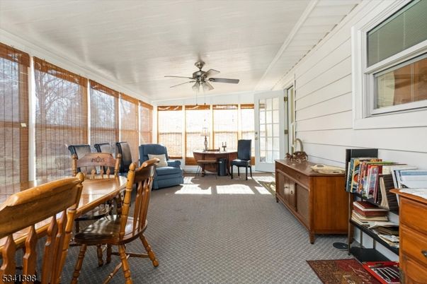 Dining room, Interior