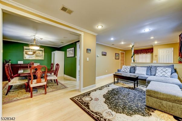 Dining room, Interior, Living room, Pendant Lights, Recessed Lighting, Wood Texture Flooring
