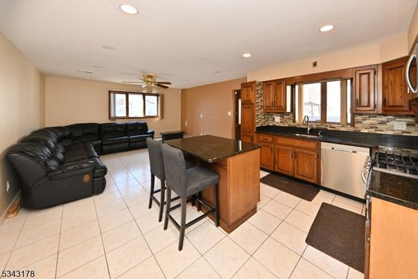 Interior, Kitchen, Living room, Recessed Lighting