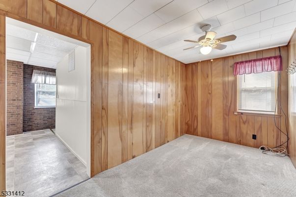 Empty room, Interior, Stone Walls, Wooden Walls