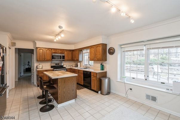 Interior, Kitchen, Stainless Steel Appliances