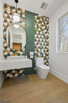 Bathroom, Interior, Pendant Lights, Wood Texture Flooring