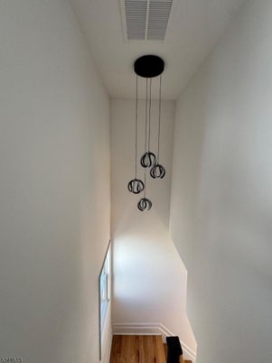 Interior, Pendant Lights, Wood Texture Flooring
