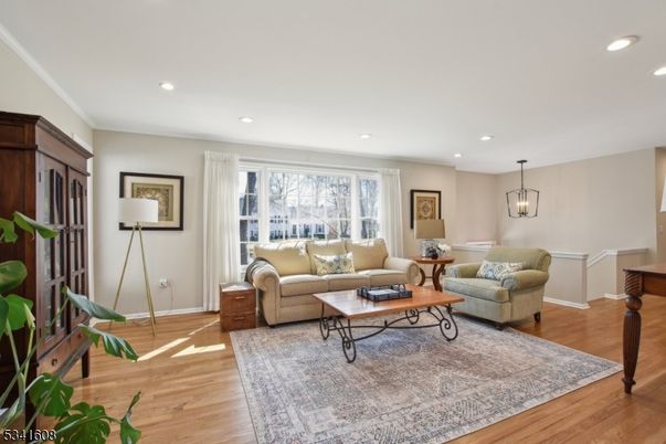 Interior, Living room, Pendant Lights, Recessed Lighting, Wood Texture Flooring