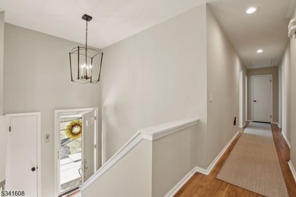 Interior, Pendant Lights, Recessed Lighting, Wood Texture Flooring