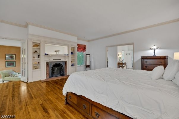 Bedroom, Fireplace, Interior, Wood Texture Flooring
