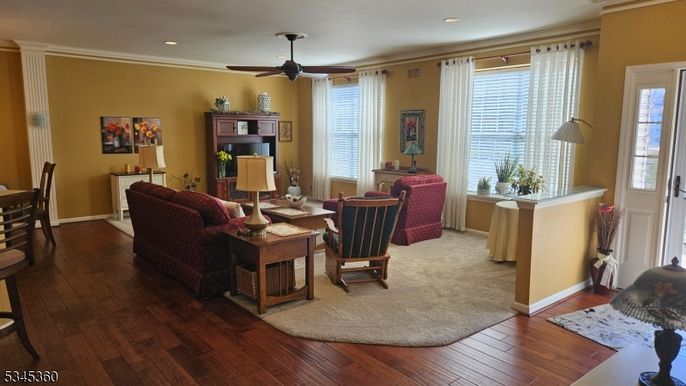 Interior, Living room, Recessed Lighting, Wood Texture Flooring