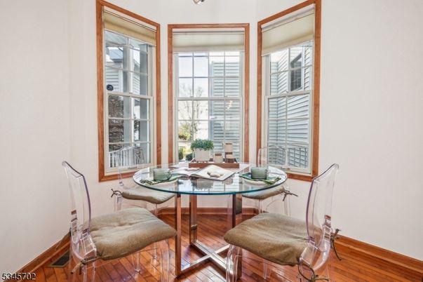 Dining room, Interior, Wood Texture Flooring